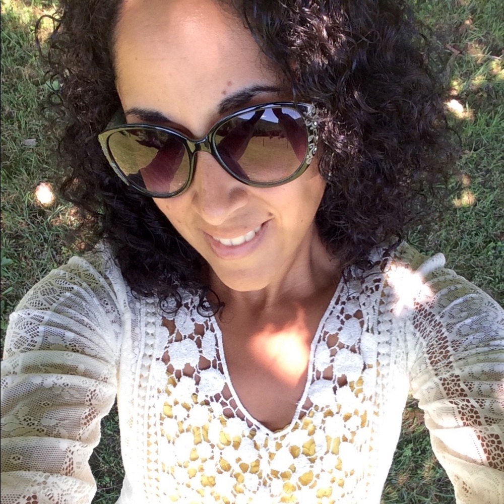 Meet your Posher, Jenell